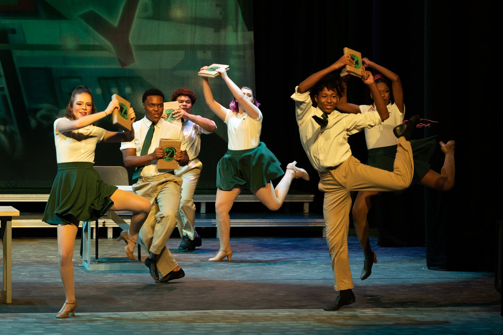 Shocphoto_2022PHS_MusicalTheater_Montage8657_